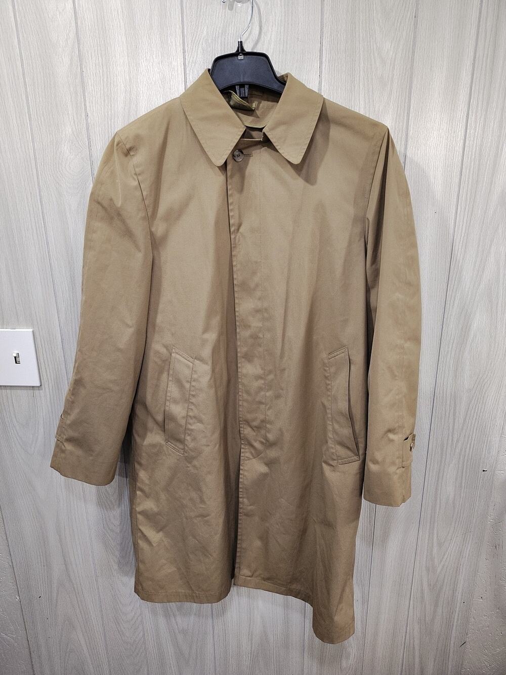 London Fog Main Coats Faux Fur Lined Size 38 Regular Beige Vintage Fisherman